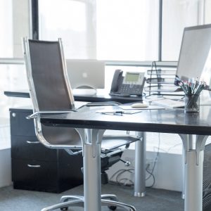 Mehr über den Artikel erfahren Bequemer Sitzkomfort – Den richtigen Bürostuhl finden