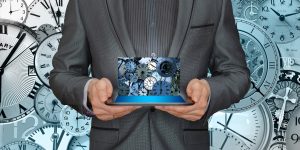 Mehr über den Artikel erfahren Menschliche Finanzberater vs. KI-gestützte Beratung – Was ist besser für Ihre Finanzplanung?